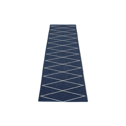 Pappelina Max Matta 70x320 cm, Dark Blue