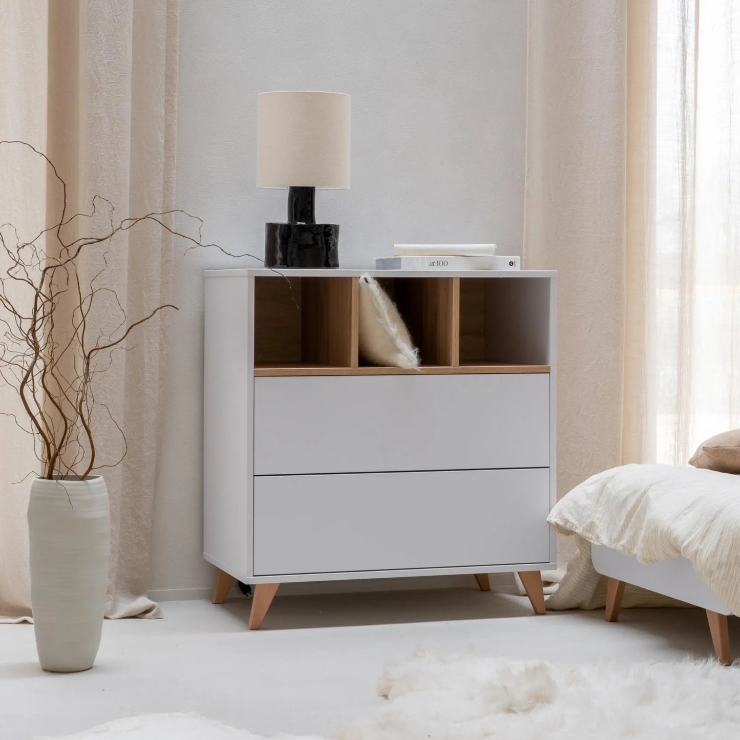 Quax Loft Byrå, White