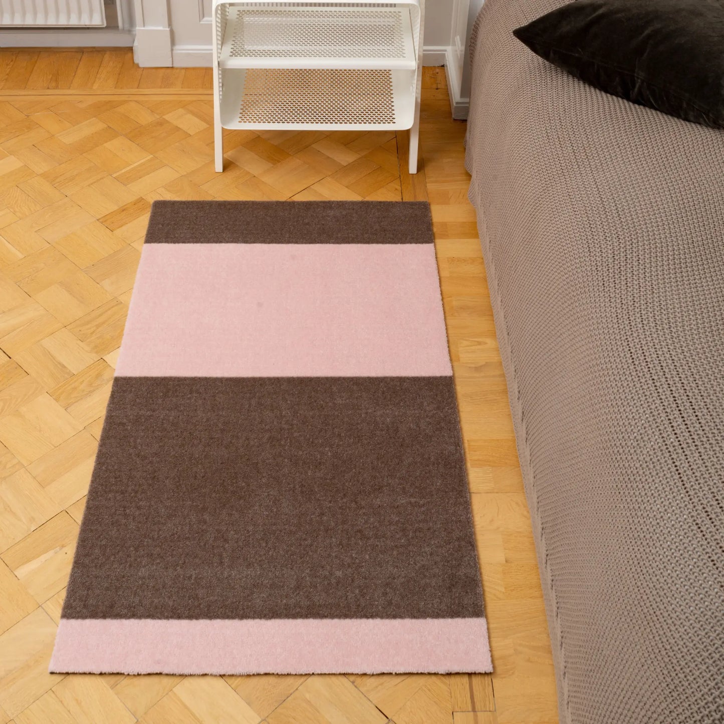 Tica Copenhagen Horizontal Matta 120x67 cm, Sand/rose