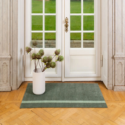 Tica Copenhagen Vertikal Matta 120x67 cm, Light/dusty green