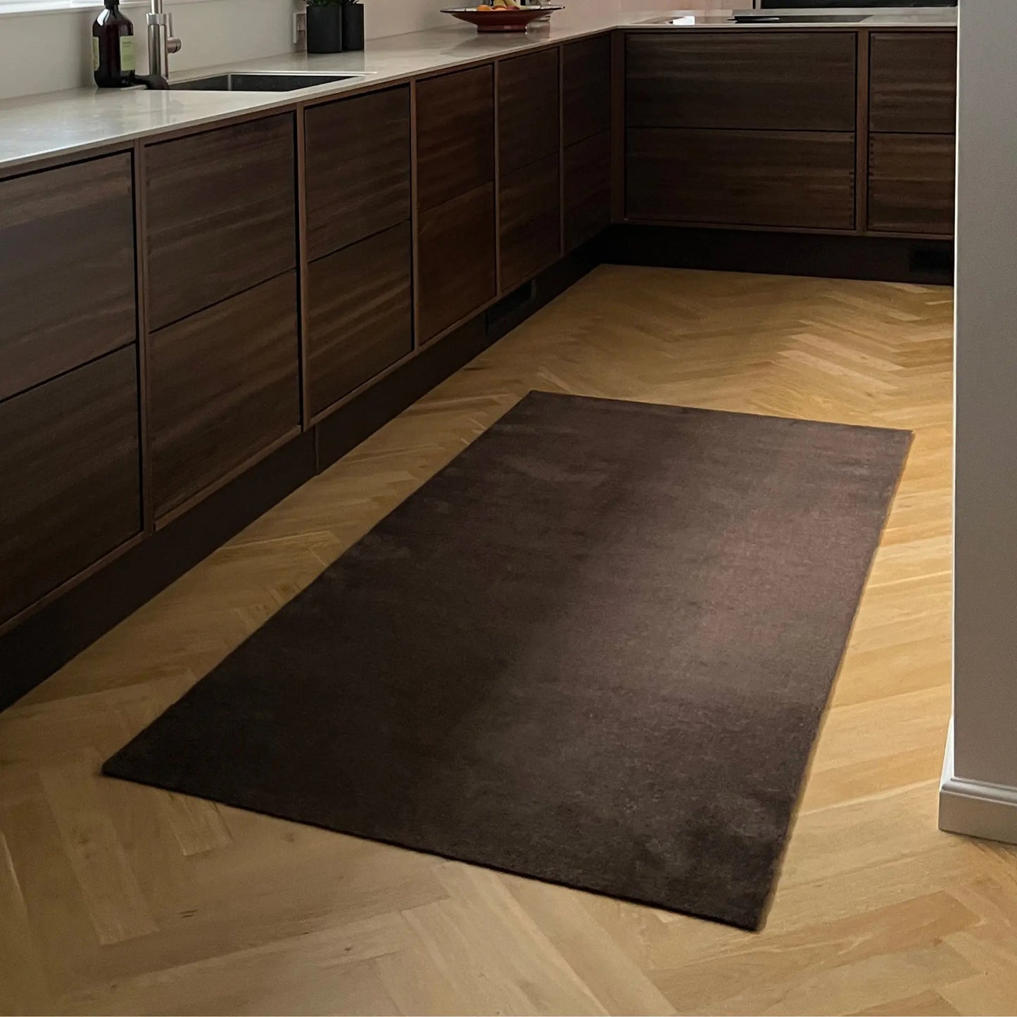 Tica Copenhagen Unicolor Matta 200x90 cm, Mörkbrun