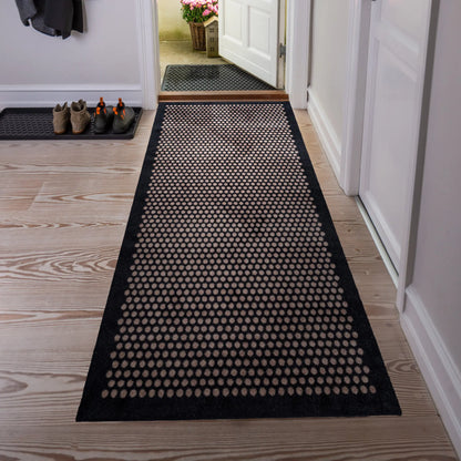 Tica Copenhagen Dot Matta 200x90 cm, Svart/beige