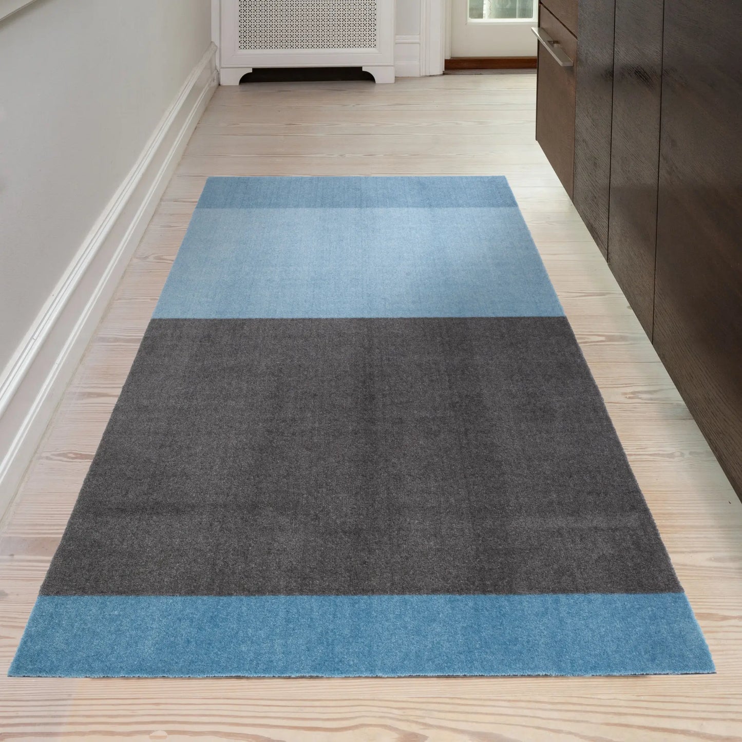 Tica Copenhagen Horizontal Matta 200x90 cm, Light/dusty blue/steelgrey