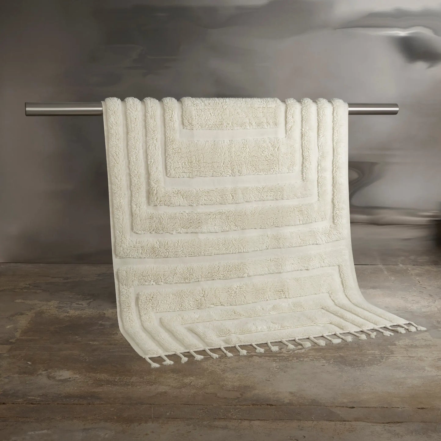Tinted Objects Kask Ullmatta 170x240 cm, Off-white