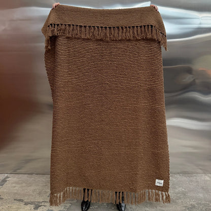 Tinted Objects Janzen Bouclé-filt 130x170 cm, Enfärgad Naturbrun