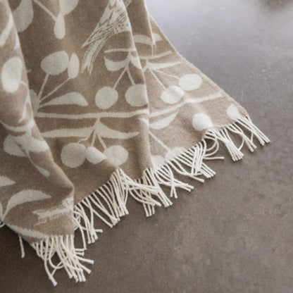Almedahls Körsbärsträdgården Pläd 130x170cm, Brun Off White