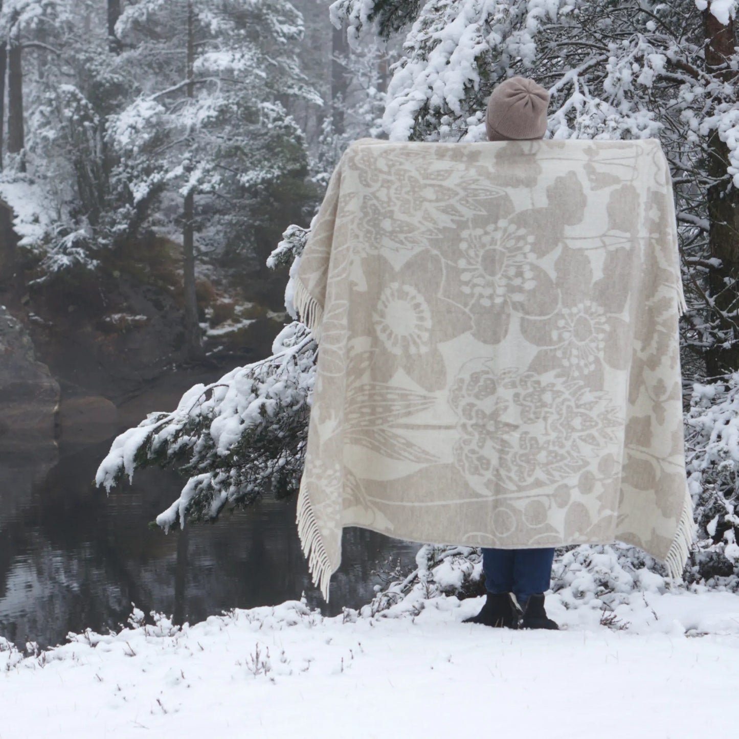 Almedahls Skogen Pläd 130x170cm, Beige Offwhite