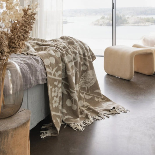Almedahls Körsbärsträdgården Pläd 130x170cm, Brun Off White