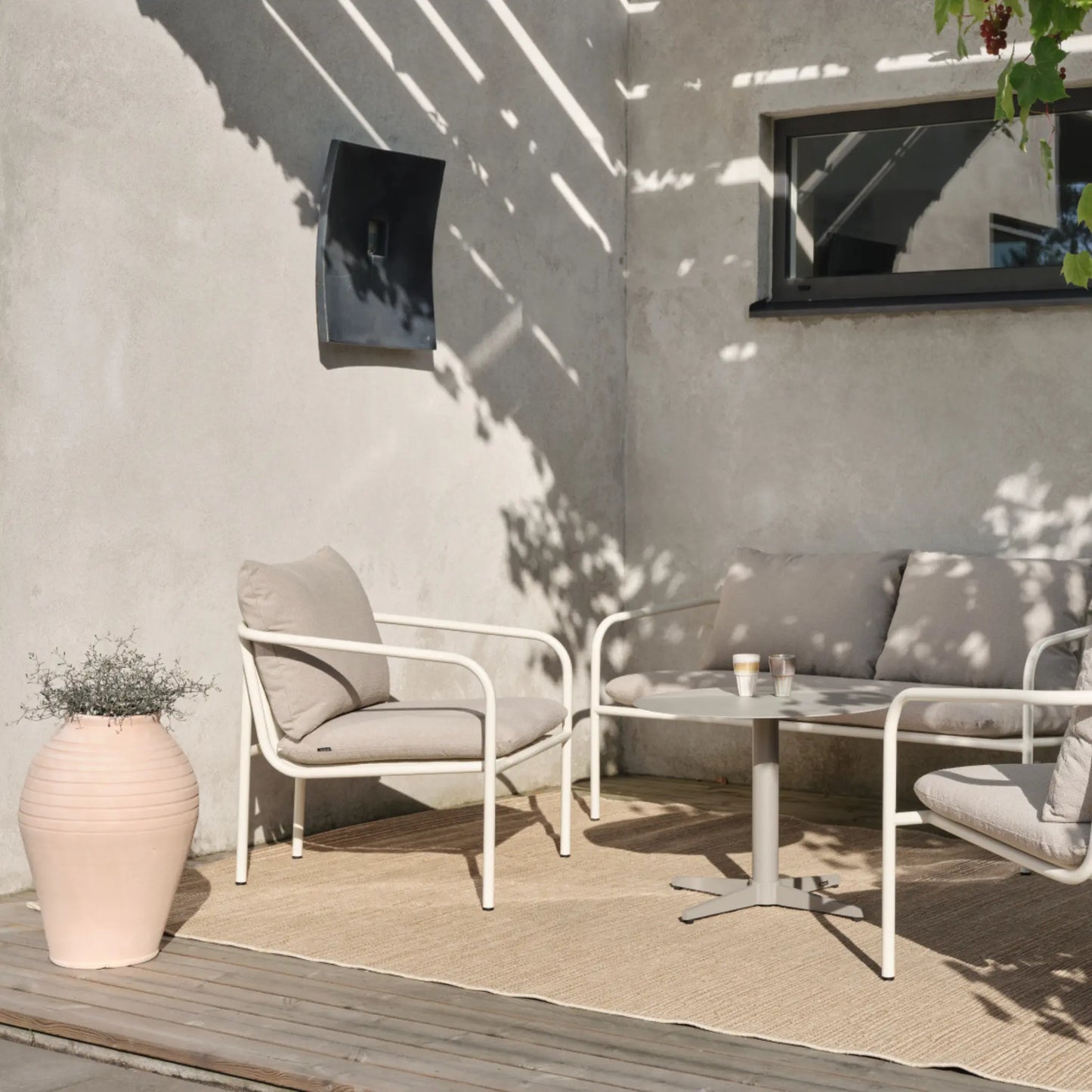 Brafab Bendt Fåtölj, Pearl White/Teddy Beige
