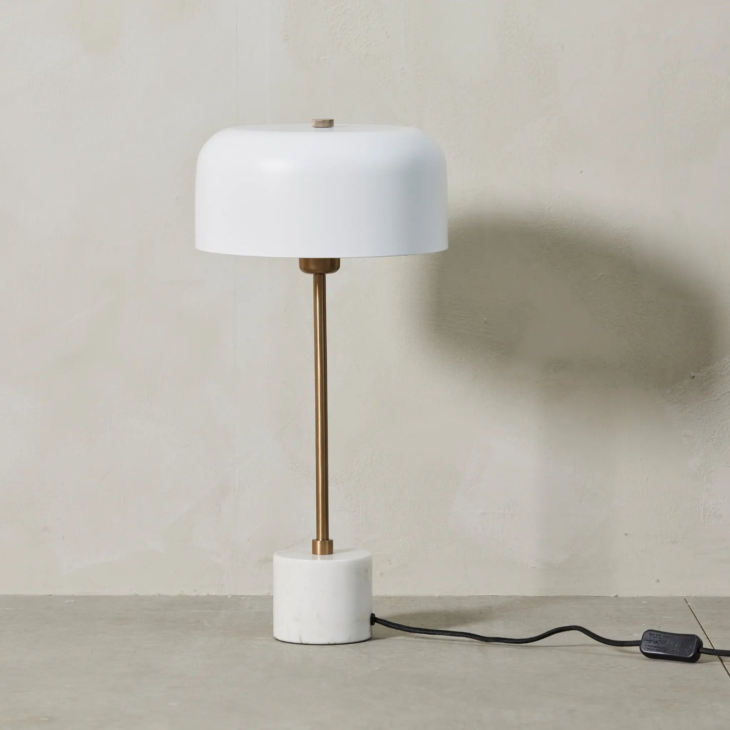 Lene Bjerre Sofillia Bordslampa, Vit/ljusguld