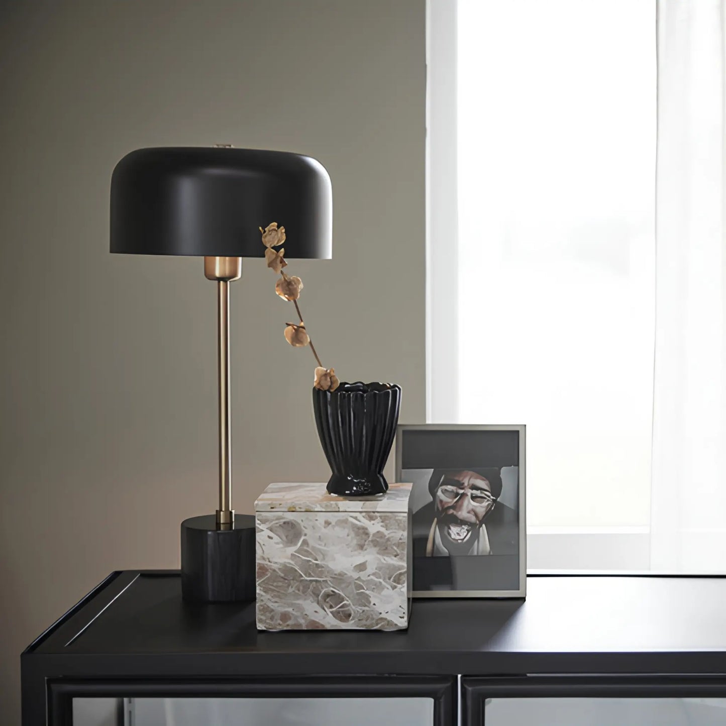 Lene Bjerre Sofillia Bordslampa, Svart/ljusguld