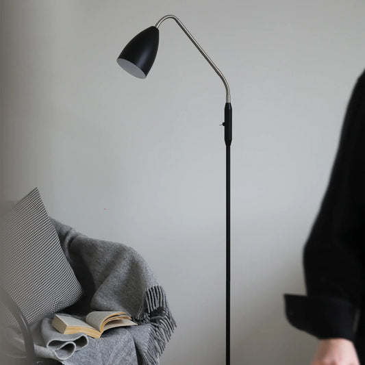 Markslöjd Patro Golvlampa 3-Stegs Led, Svart