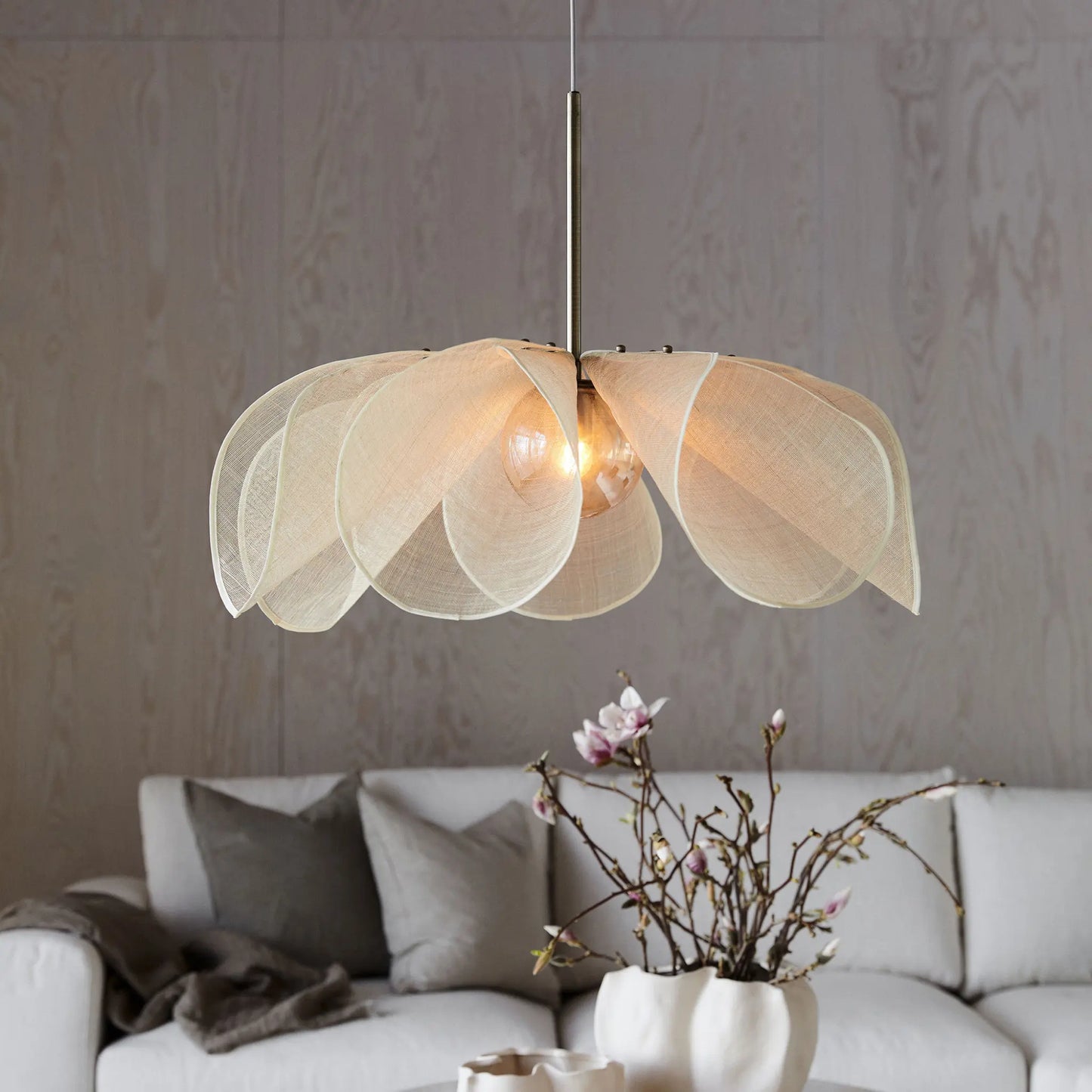 Markslöjd Styrka Taklampa 1 l 75 cm, Beige/Antik, Mässing/Bärnsten