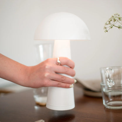 Markslöjd Fungi Uppladdningsbar Bordlampa Matt Vit B/O