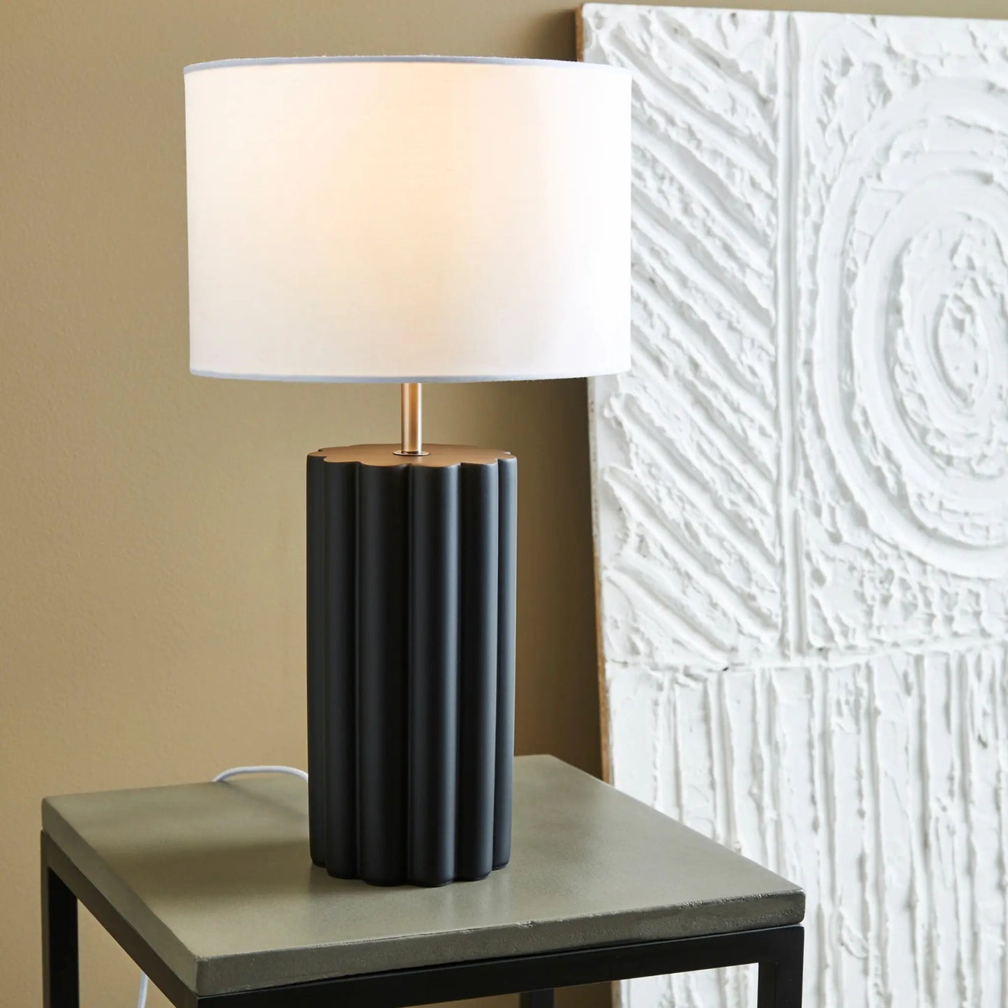 Markslöjd Column Bordslampa, Svart/Vit