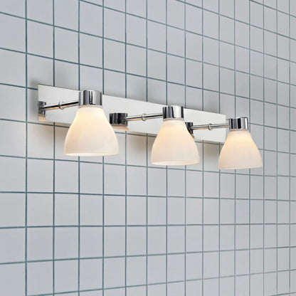 Markslöjd Cassis Vägglampa 3 l Ip44, Krom/Opal