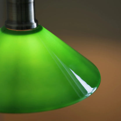 Markslöjd Vela Bordslampa 1 l, Antikmässing/Grön