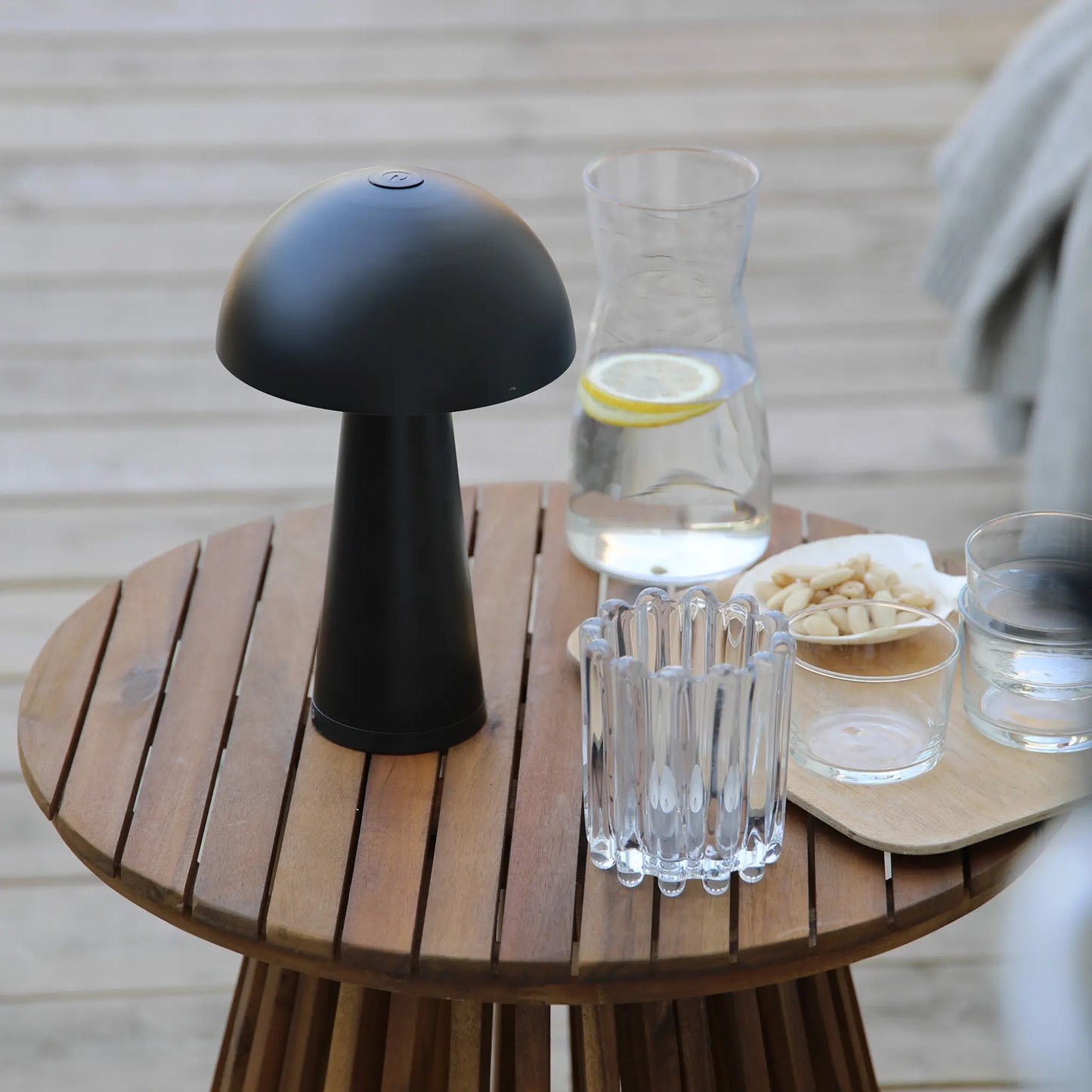 Markslöjd Fungi Uppladdningsbar Bordlampa Matt Svart B/O
