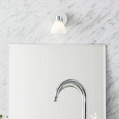 Markslöjd Cassis Vägglampa 1 l Ip44, Krom/Opal