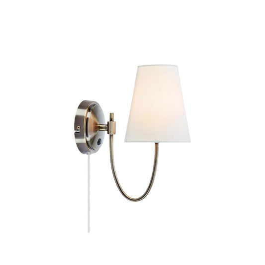 Markslöjd Amar Vägglampa, Offwhite/Antik Mässing