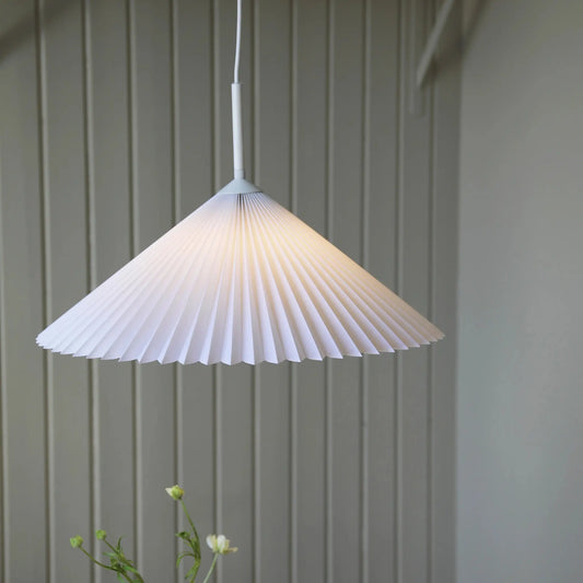 Markslöjd Plisado Taklampa 50cm, Vit
