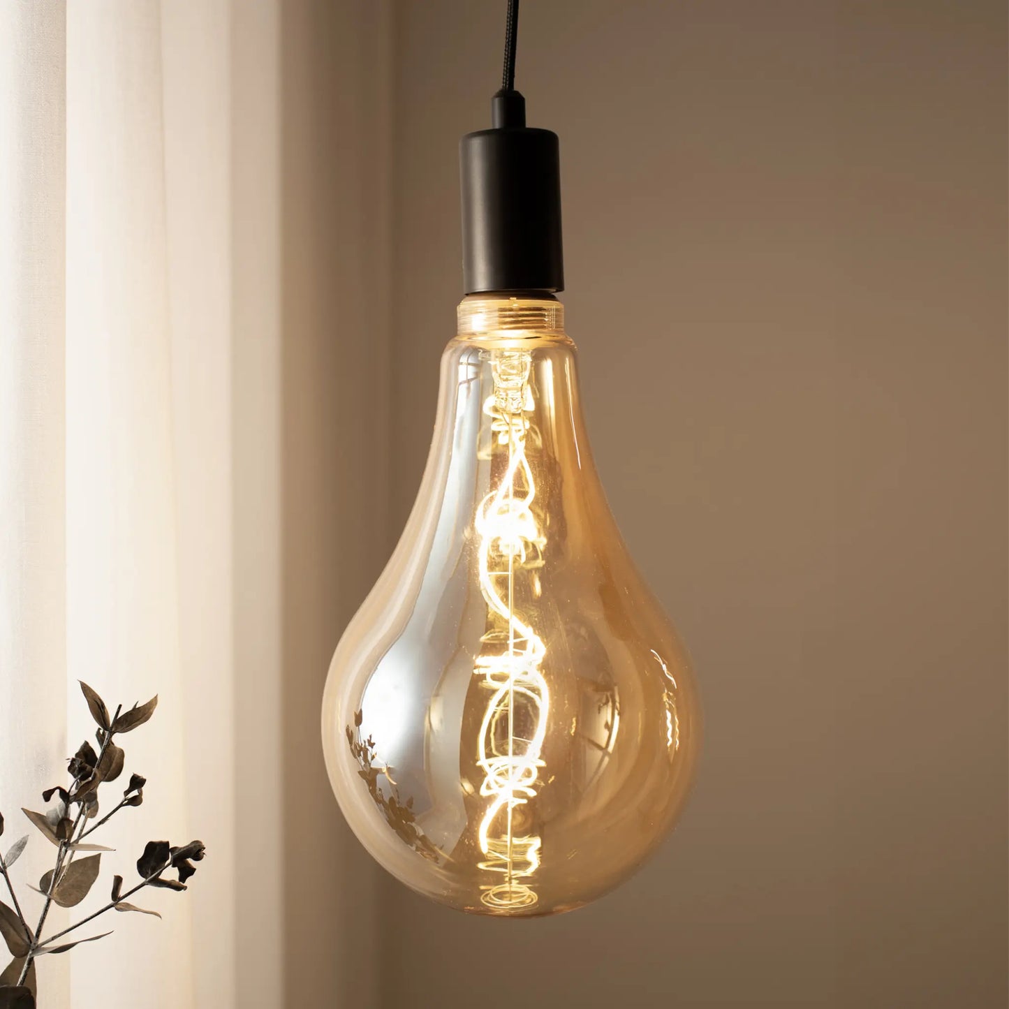 Markslöjd Pear-Lampa E27 4W Soft Led 168, Amber