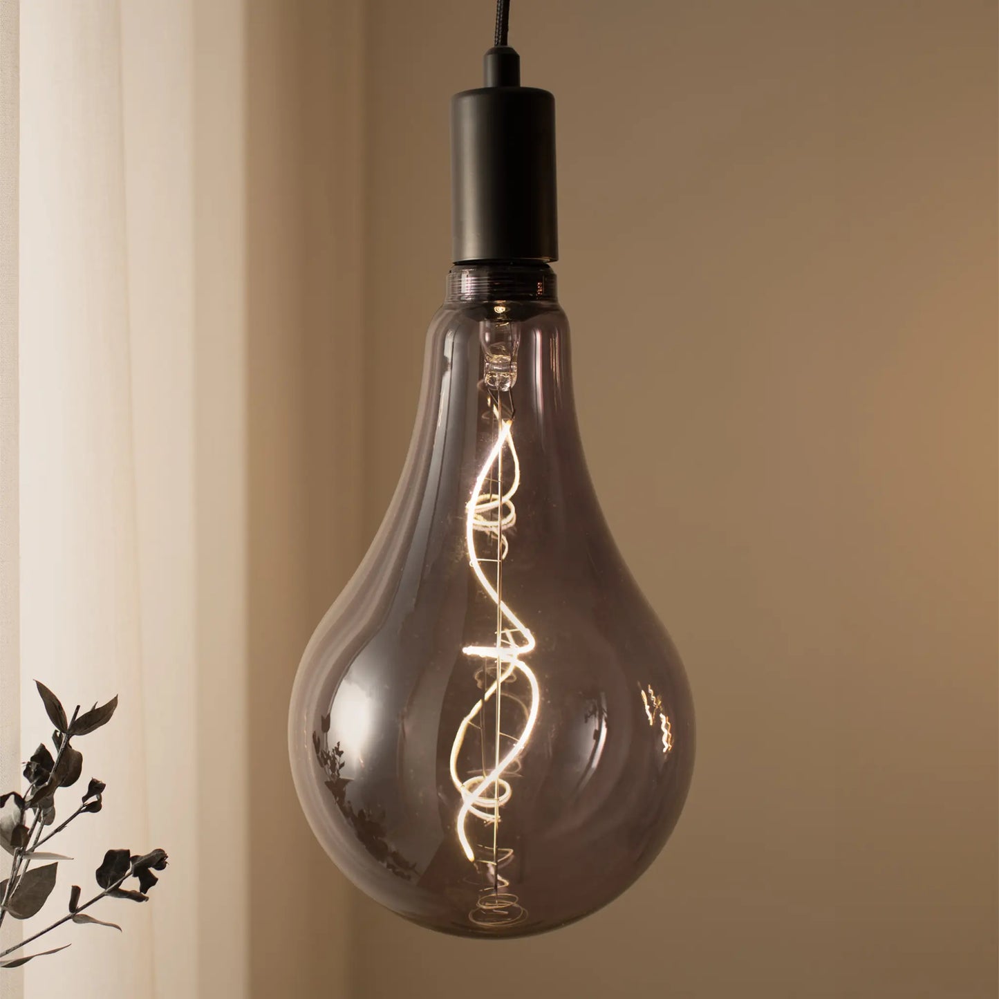 Markslöjd Pear-Lampa E27 4W Mjuk Led 168, Rökfärgad