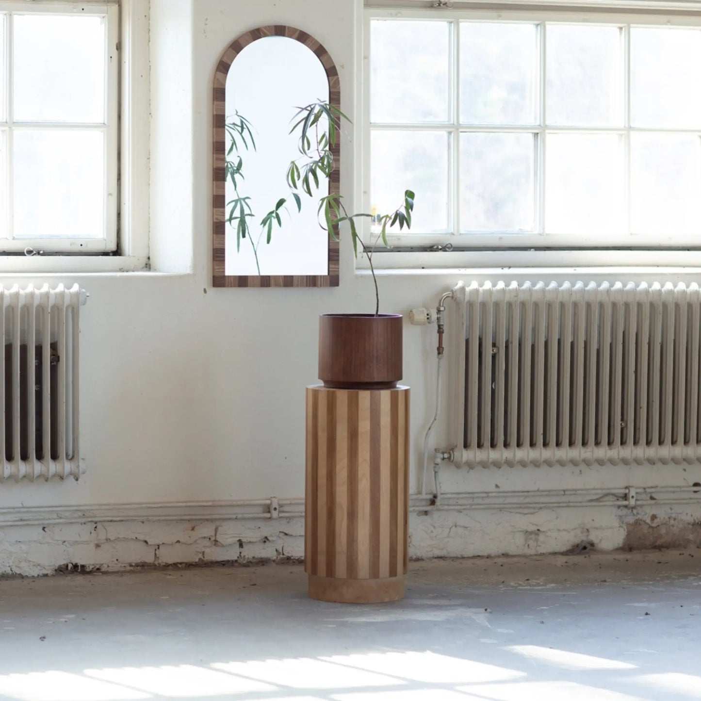 Mogihome, Enzo Piedestal, Natur/Brun-Silvra Home