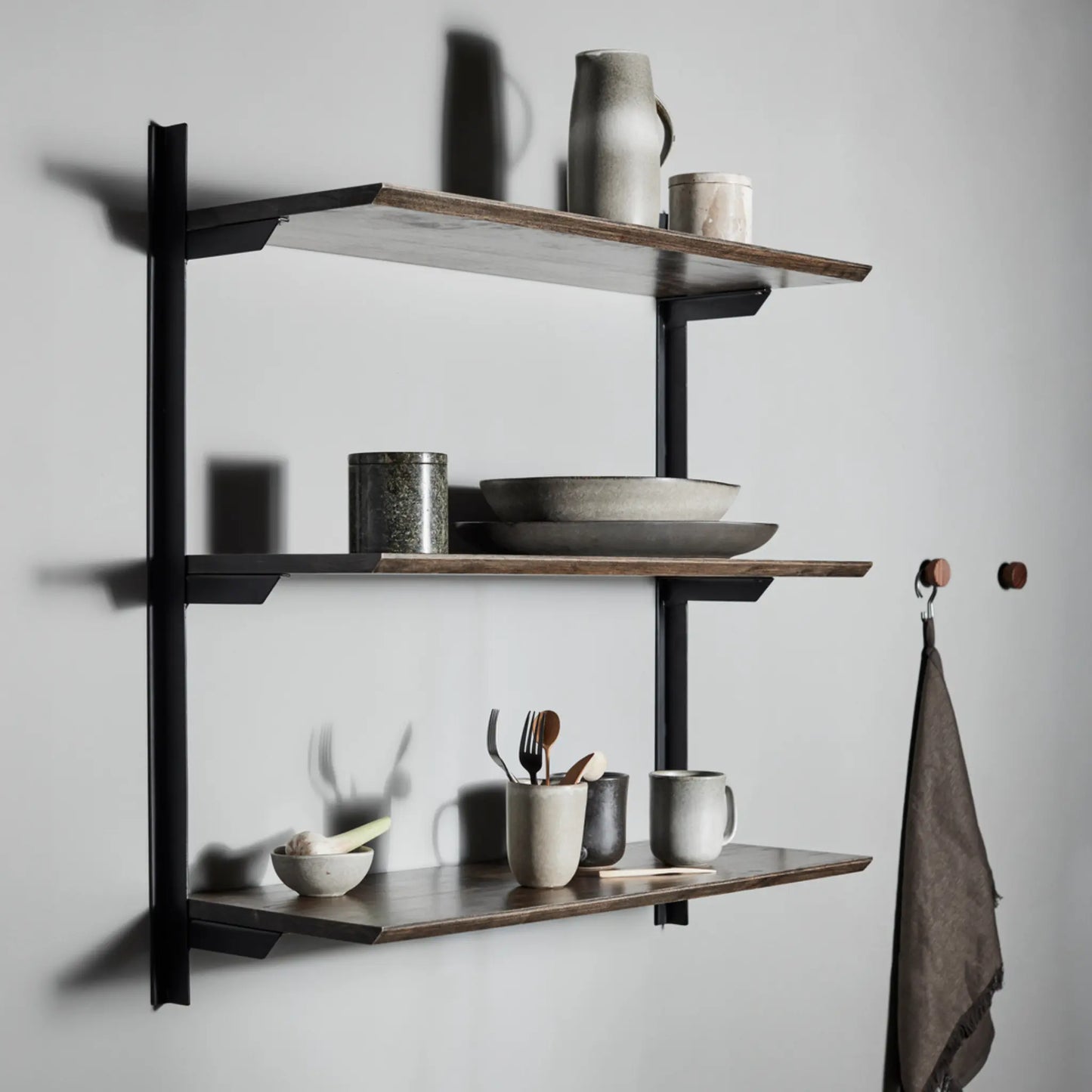 Muubs Hanoi Hylla, Mörk Olja