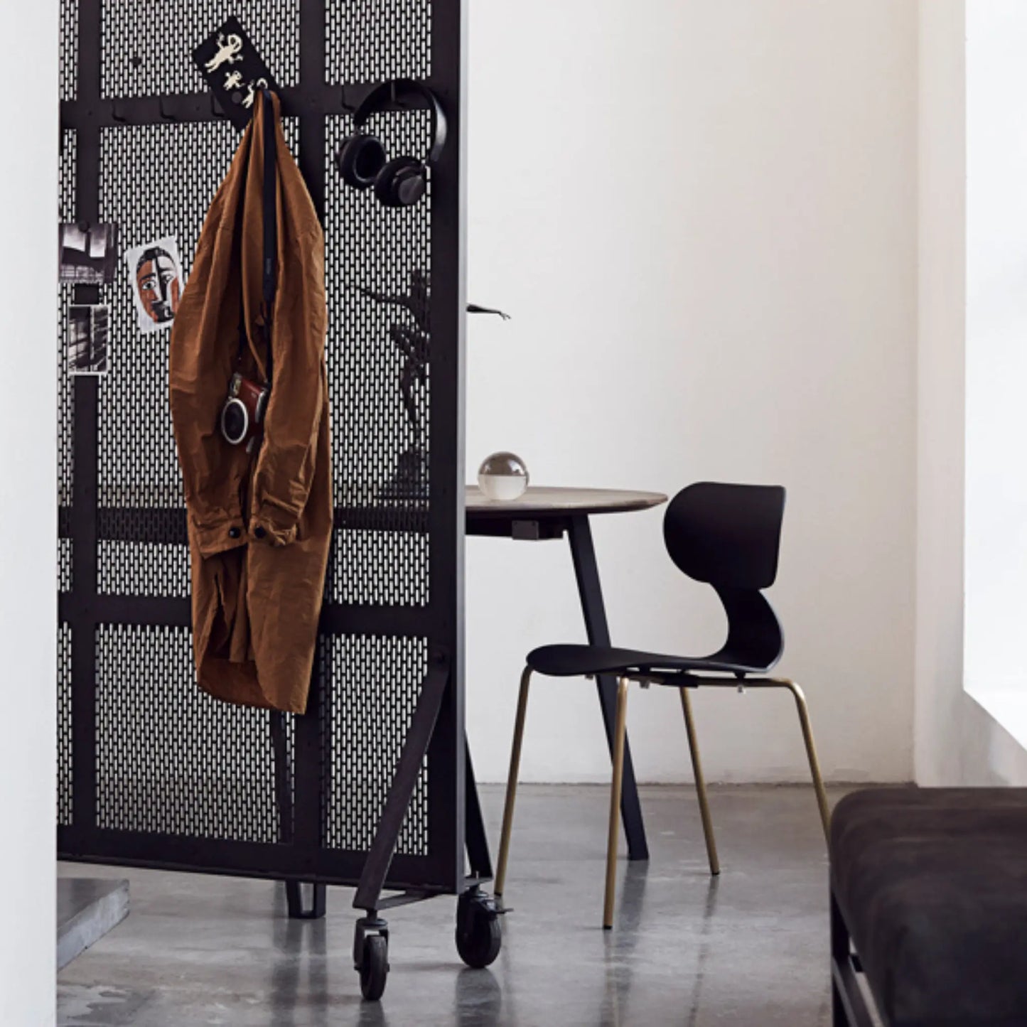 Muubs Space Matbord Ø150 cm, Brun