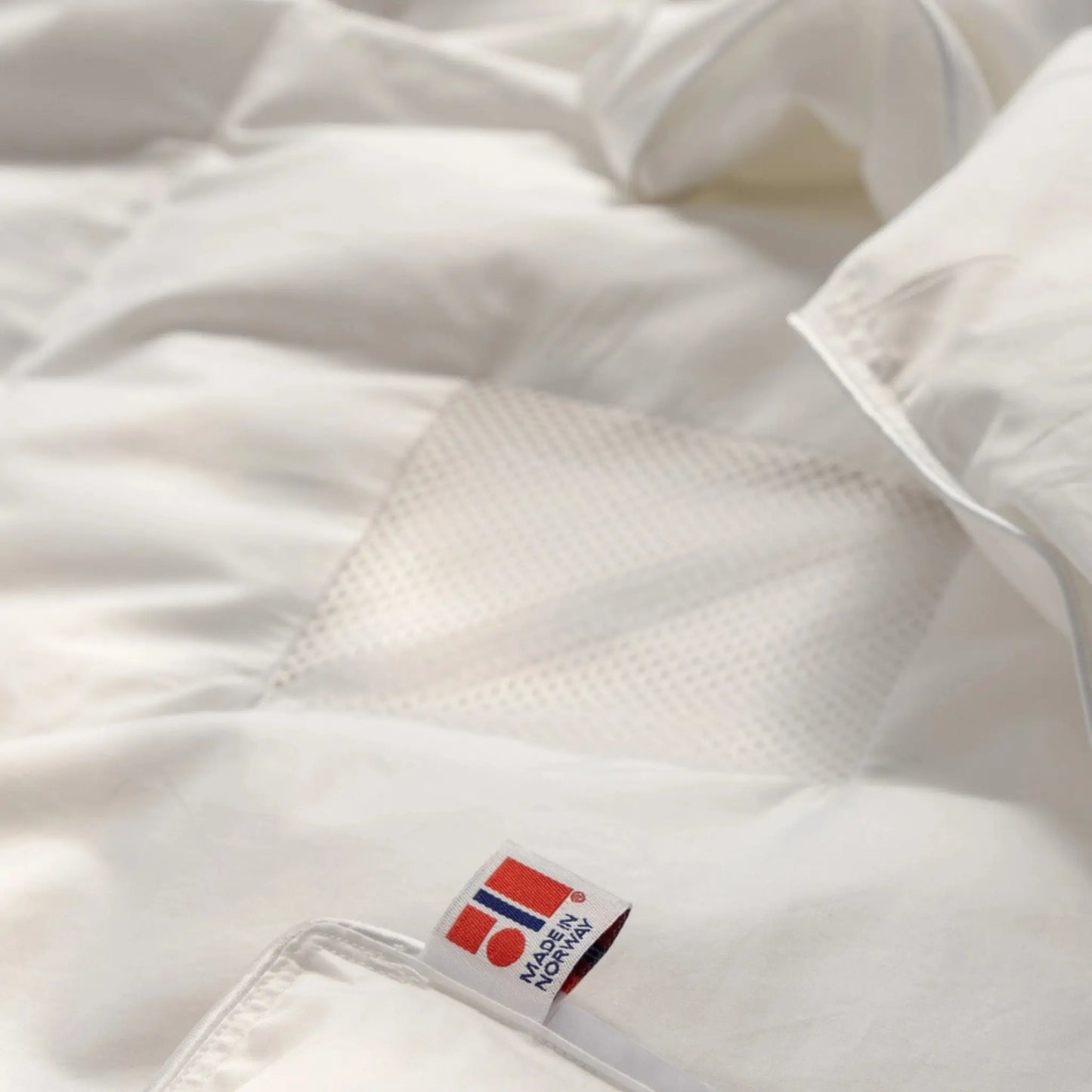 Norsk Dun 100 % Andduntäcke Extra Sval 150x210 cm, 110g