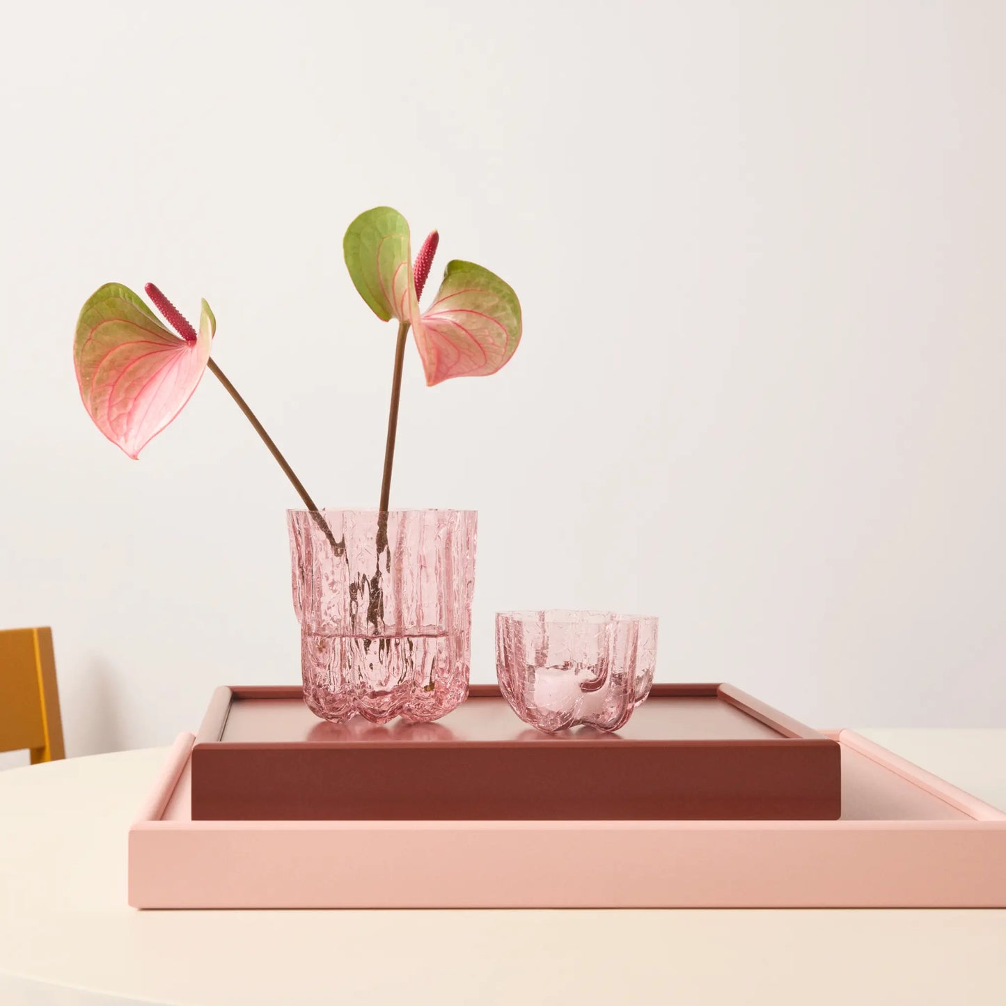 Kosta Boda, Crackle Ljuslykta 5,8 cm, Rosa-Silvra Home