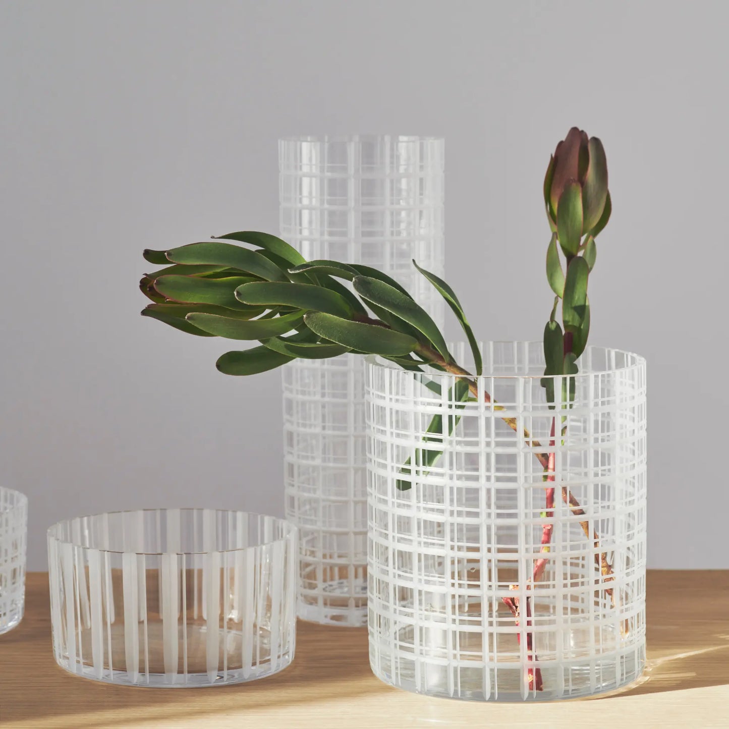 Orrefors, Cut In Number Vas Rutmönster 20 cm, Klar/Vit-Silvra Home