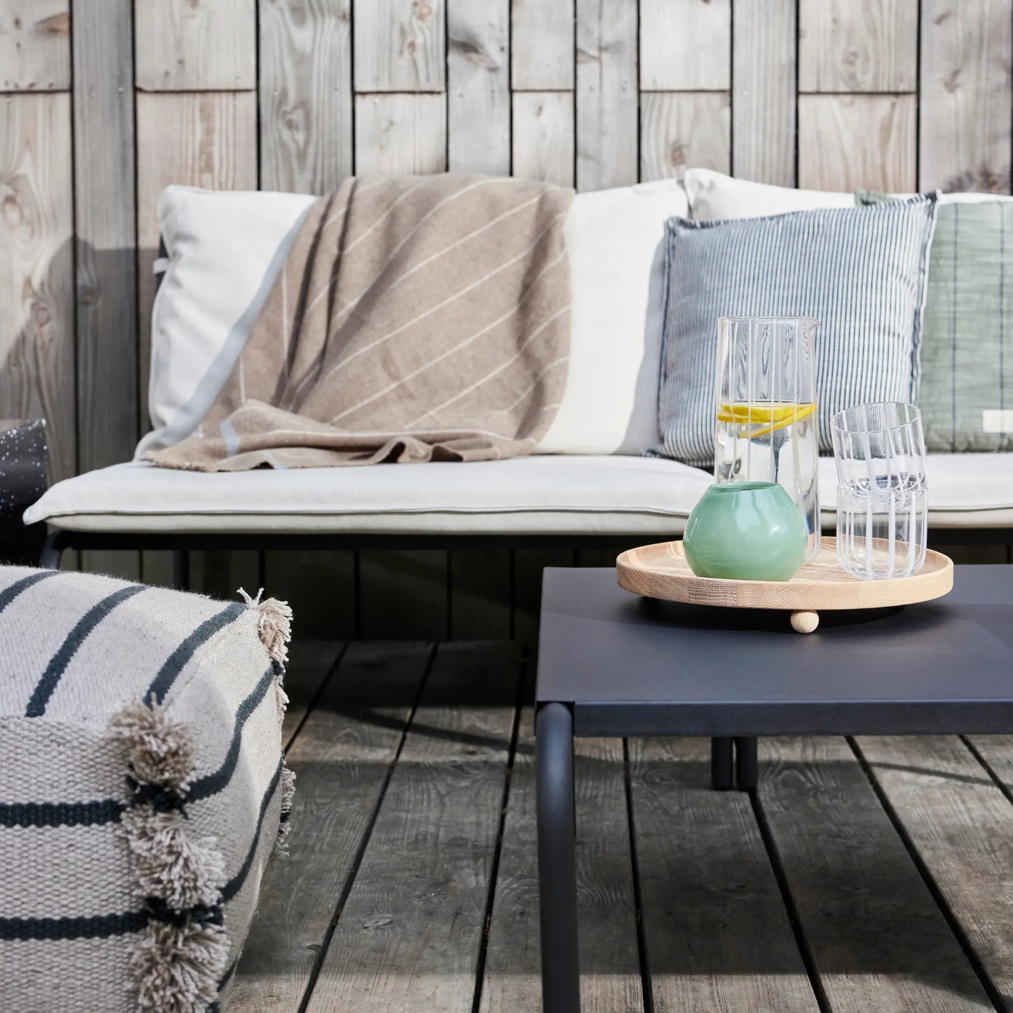 Oyoy Living Furi Loungestol Utomhus, Svart