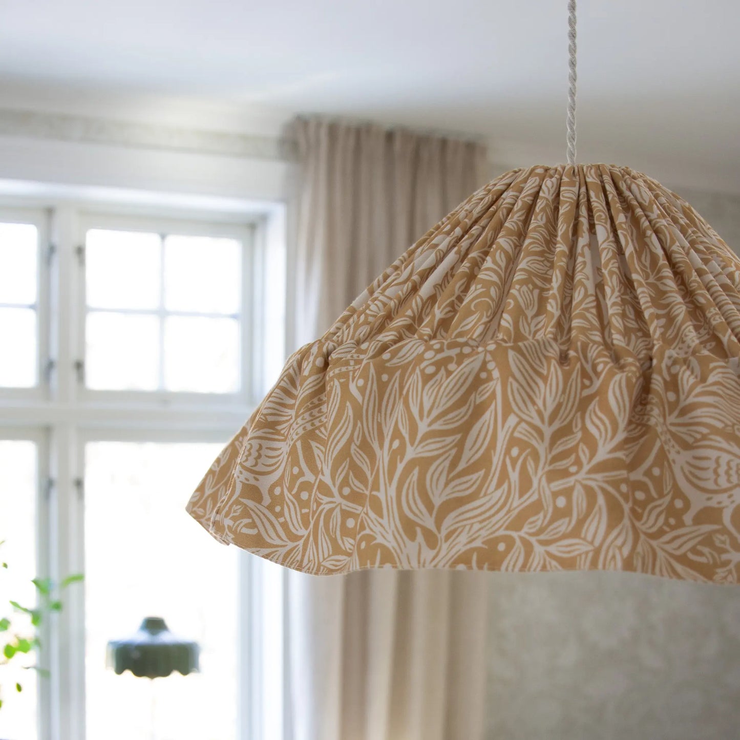 PR Home Stina Taklampa 40cm, Eldertree Gul