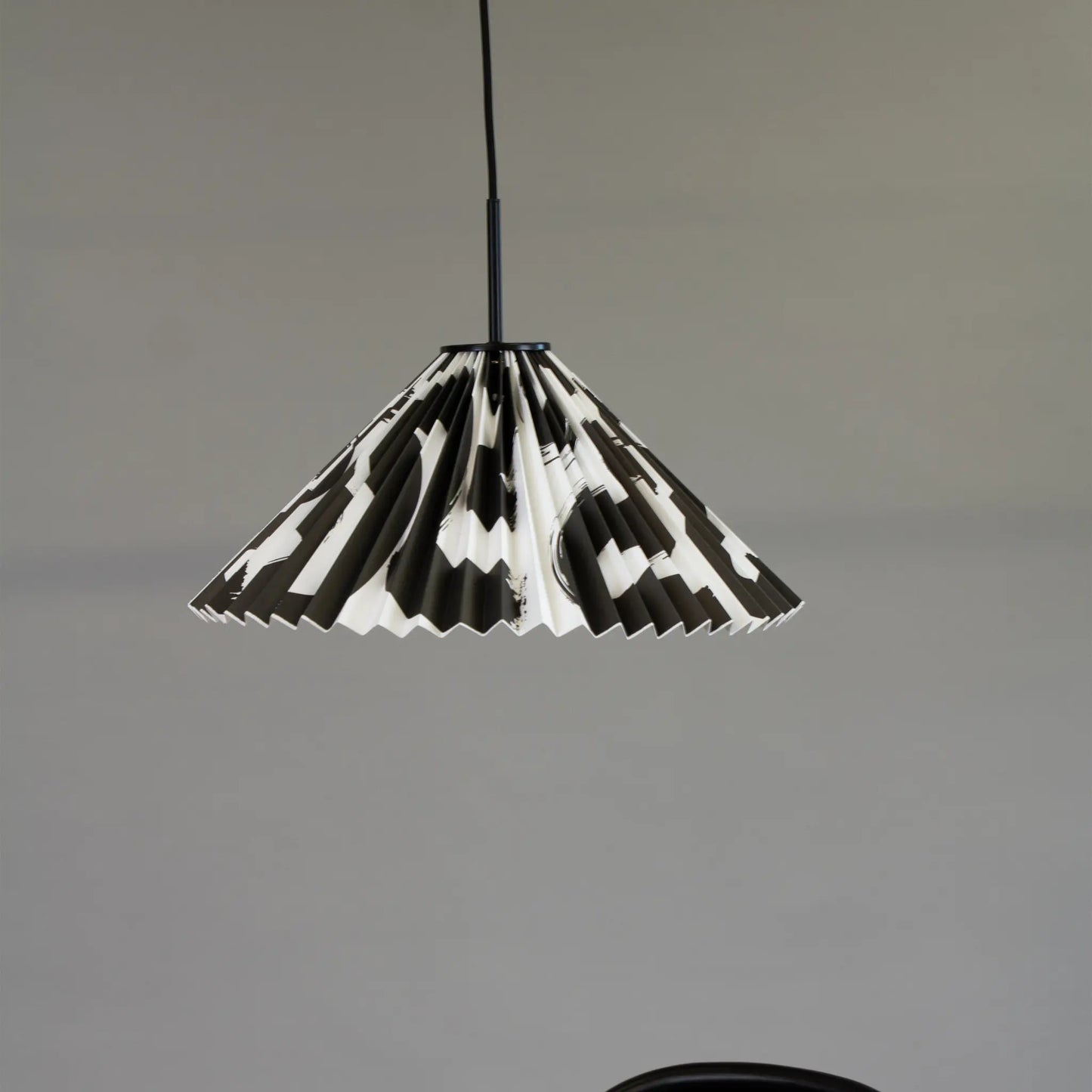 PR Home Polly Taklampa 45cm, Svart/Vit