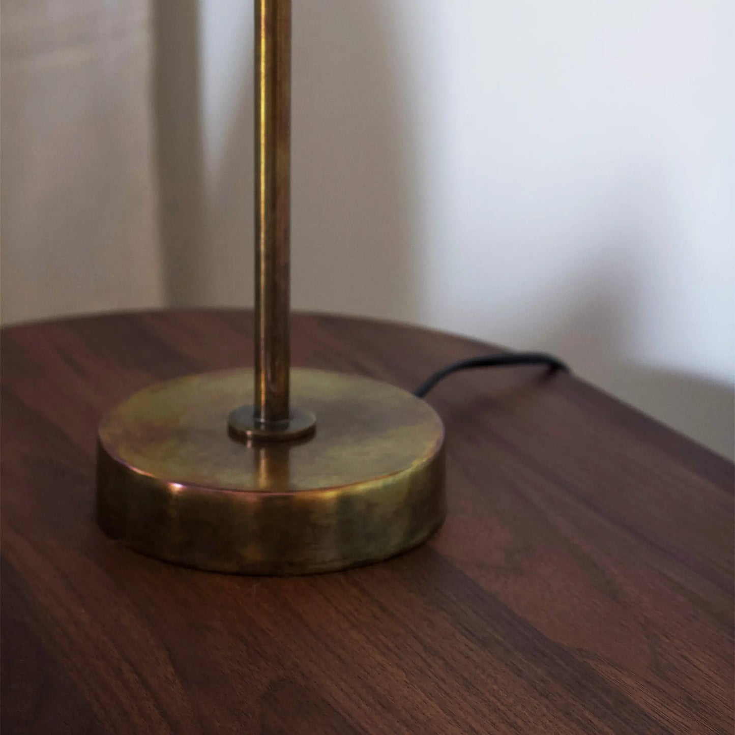 PR Home Aira Bordslampa 46 cm, Oil Brass
