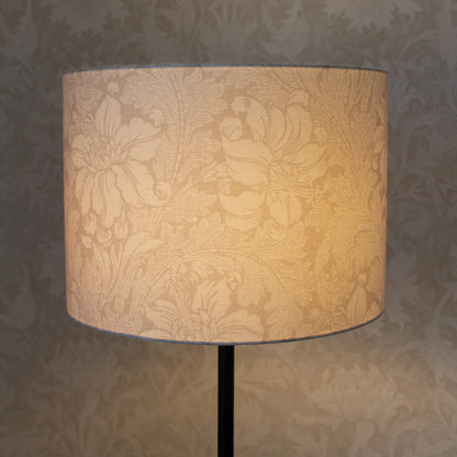 PR Home Amy Golvlampa Svart 25cm, Acanthus