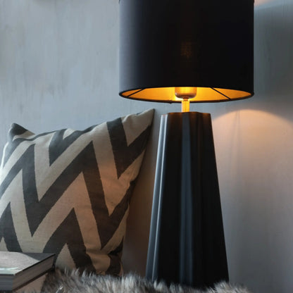 PR Home Aira Lampfot 44cm, Svart/mässing