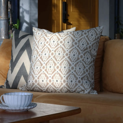 Svanefors Ikat Kuddfodral 50x50 cm, Beige