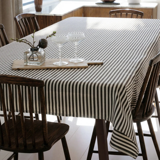 Svanefors Tuva Duk 145x250 cm, Brun
