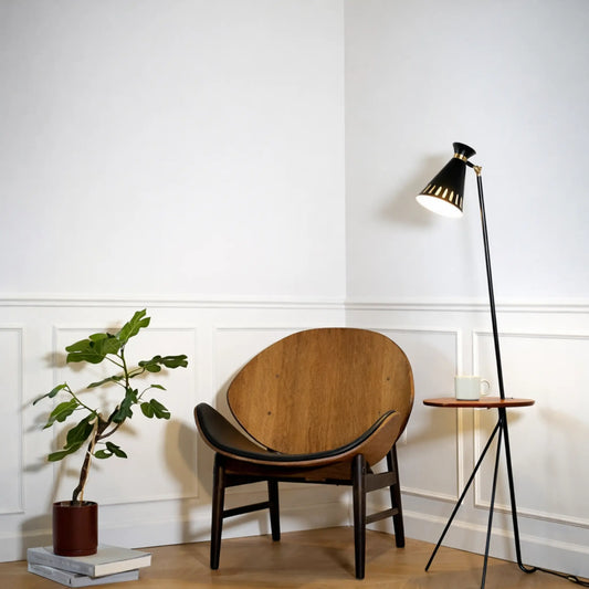 Warm Nordic Cone Golvlampa, Black Noir