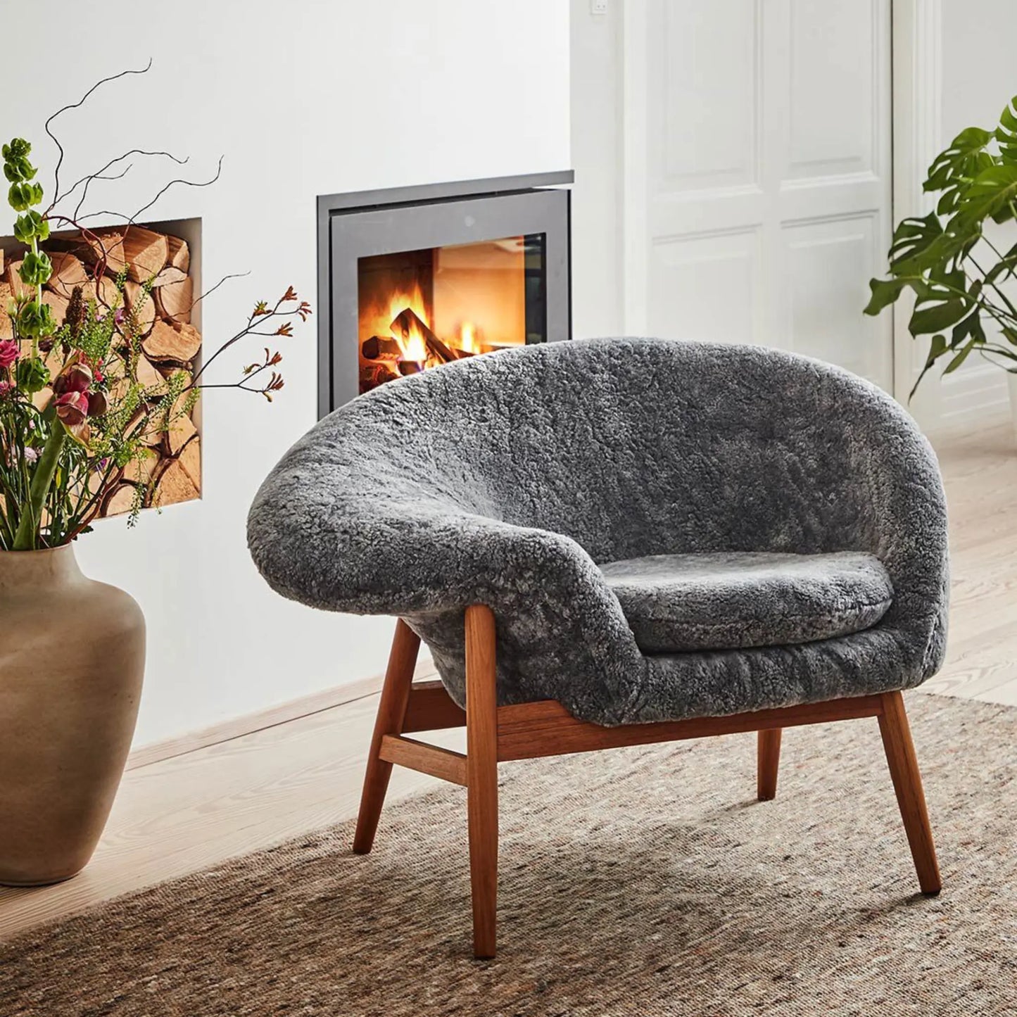 Warm Nordic Fried Egg Loungestol, Scandinavian Grey