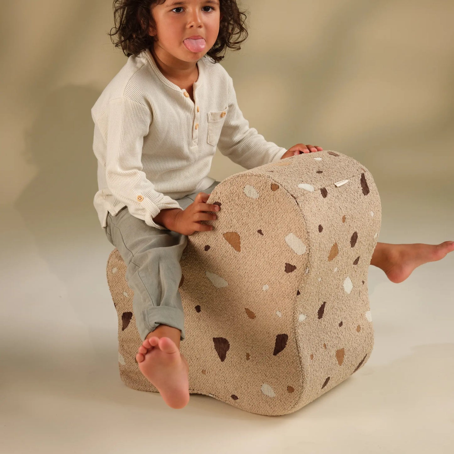 Wigiwama Cloud Sittpuff, Terrazzo Sand