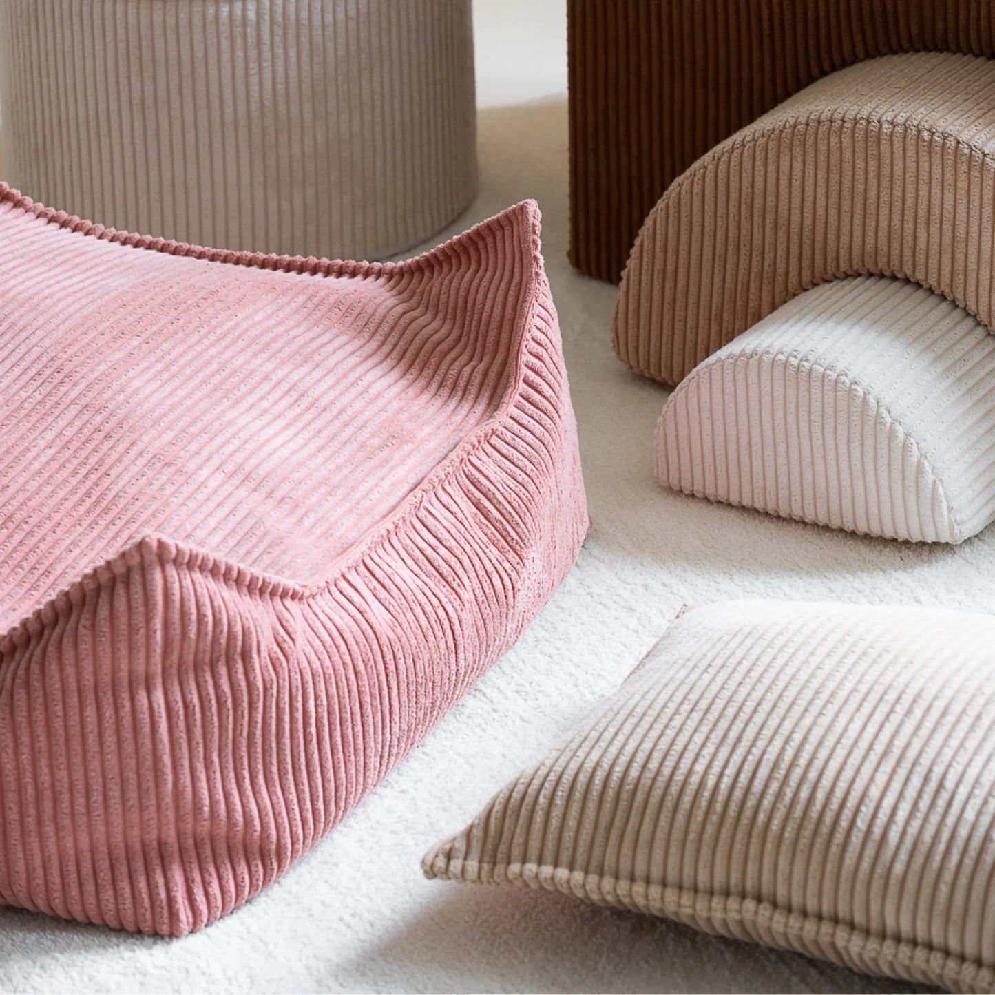 Wigiwama Sittpuff Fyrkantig, Pink Mousse